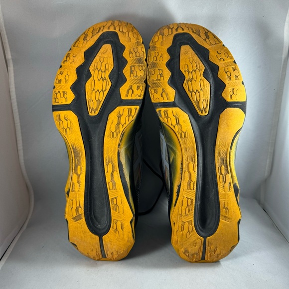 ASICS Novablast Pixel Noise Running Shoes - Men's size 12 - Picture 12 of 13